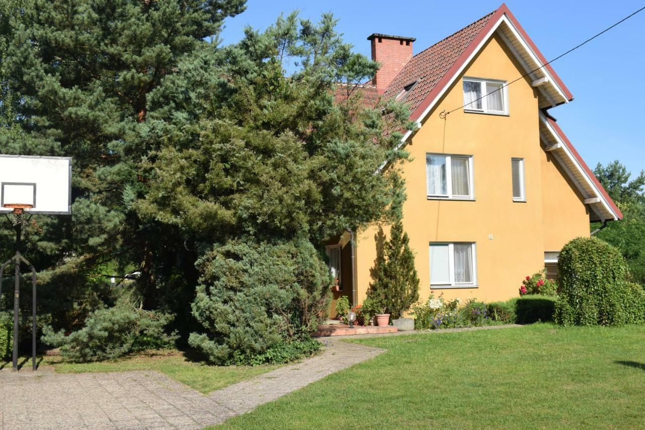 Dom Wczasowy Janina Mikoszewo Exteriör bild